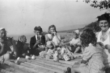 533: At Pasadena. "Lizz &amp;amp; Nell are having an eating contest". l-r adults: Liz (Ryan) Bennett,  Ellen (Norman) Carroll (with black hat), Sade Bonia (with watch), Vera (Carroll) Bonia (at  right). (1946) [courtesy of Stan Bonia]  - Elizabeth daughter of Jeremiah Ryan &amp;amp; Mary Joseph Whelan, married Patrick Bennett;  Ellen daughter of Michael Norman &amp;amp; Mary Anne Mulrooney, married William Carroll;  Sarah daughter of Peter Bonia &amp;amp; Veronica Carroll, married Jeremiah Rose;  Veronica daughter of John Carroll &amp;amp; Elizabeth Dunphy, married Peter Bonia